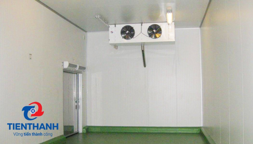 Kho lạnh có được trang bị hệ thống thông gió để đảm bảo luồng không khí tốt không?